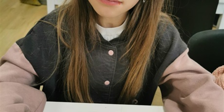 Powiększ grafikę: 3a-zamienila-sie-w-prawdziwych-malych-kucharzy-677741.jpg