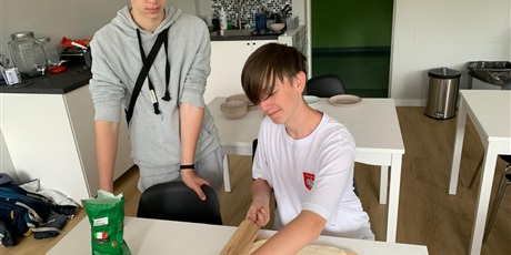 7b w pracowni gastronomicznej