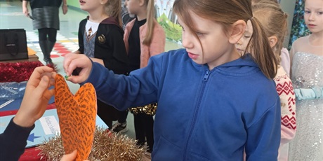 Powiększ grafikę: Wróżby andrzejkowe w zerówce