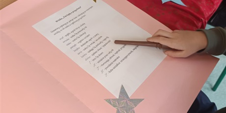 Powiększ grafikę: Wróżby andrzejkowe w zerówce