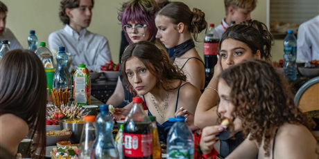 Powiększ grafikę: Bal 8 klas