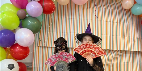 Powiększ grafikę: bal-karnawalowy-669386.jpg