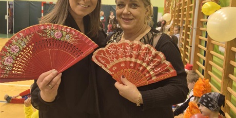 Powiększ grafikę: bal-karnawalowy-669392.jpg