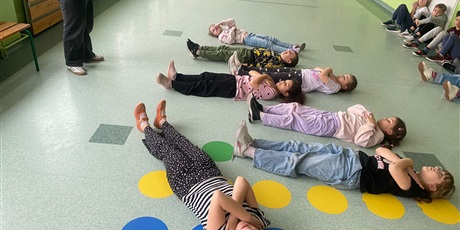 Powiększ grafikę: Zajęcia w świetlicy szkolnej