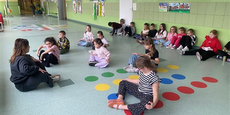 Powiększ grafikę: Zajęcia w świetlicy szkolnej