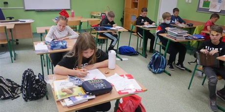 Powiększ grafikę: cwiczenie-z-kodowania-211579.jpg