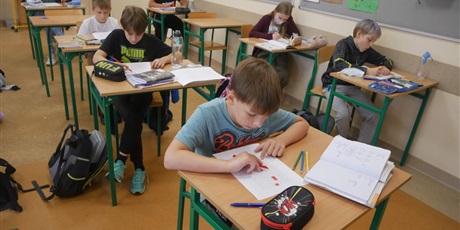 Powiększ grafikę: cwiczenie-z-kodowania-211584.jpg