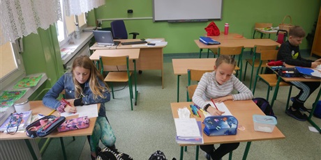 Powiększ grafikę: cwiczenie-z-kodowania-211589.jpg
