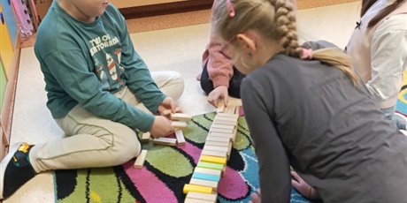 Powiększ grafikę: Zajęcia w zerówce