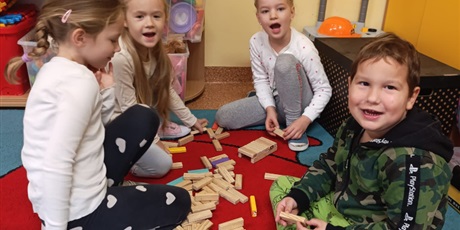 Powiększ grafikę: Zajęcia w zerówce