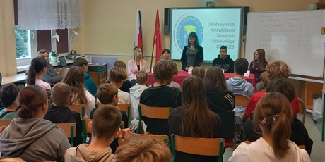 Powiększ grafikę: Debata przedwyborcza.