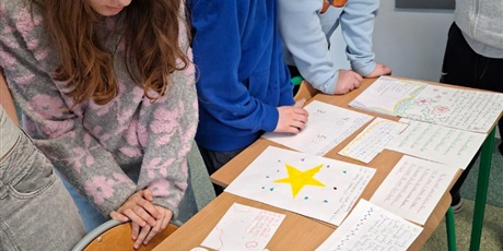 Powiększ grafikę: Lekcja języka niemieckiego.