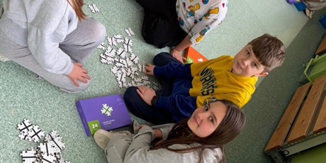 Powiększ grafikę: Zajęcia w klasie drugiej.