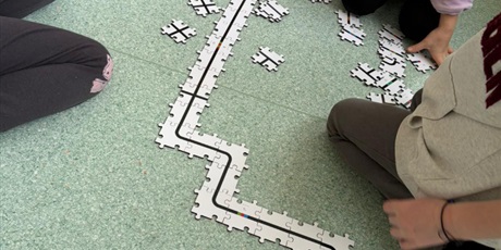 Powiększ grafikę: Zajęcia w klasie drugiej.