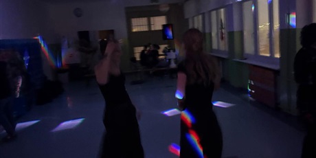 Powiększ grafikę: [Dyskoteka szkolna