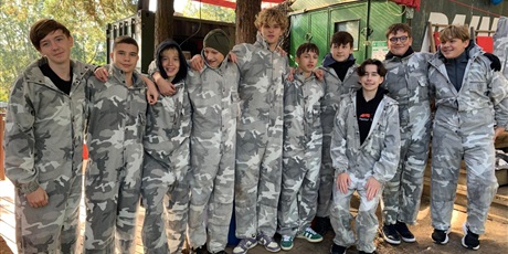 Powiększ grafikę: Dzień Chłopaka w 8