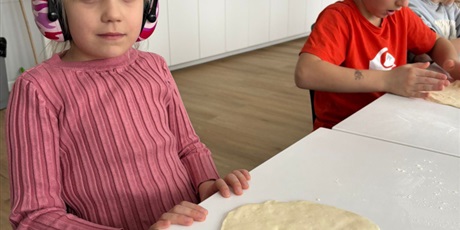 Powiększ grafikę: Dzień Pizzy w zerówce