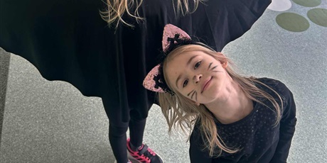 Powiększ grafikę: Dzień Postaci z Bajek w klasach 1-3