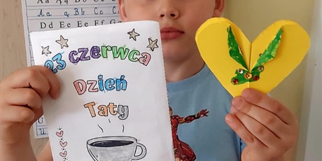 Powiększ grafikę: Dzieci podczas zajęć