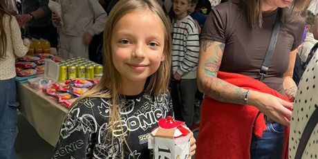 Powiększ grafikę: Festyn świąteczny w naszej szkole