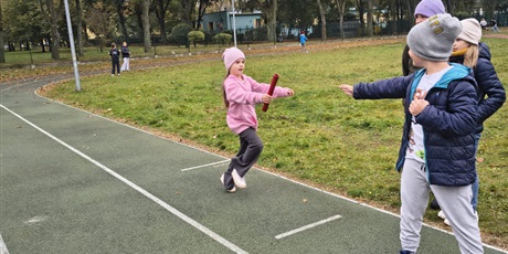Powiększ grafikę: Sztafetowe biegi klas 1-3