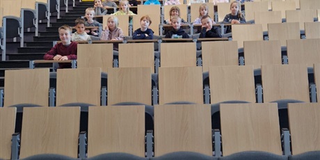 Powiększ grafikę: Klasa 2b na wycieczce