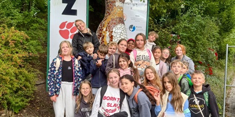 Powiększ grafikę: Klasa 5a na wycieczce