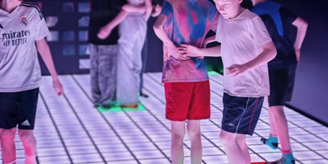 Powiększ grafikę: Klasa 6b w Pixel XL