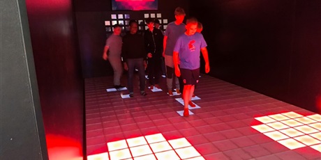 Powiększ grafikę: Klasa 7a podczas wyjścia do Pixel XL