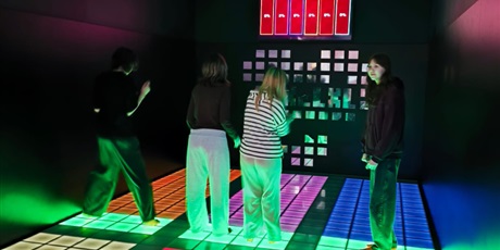 Powiększ grafikę: Klasa 7a podczas wyjścia do Pixel XL