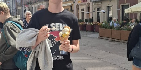 Powiększ grafikę: Uczniowie klasy 7b na wycieczce