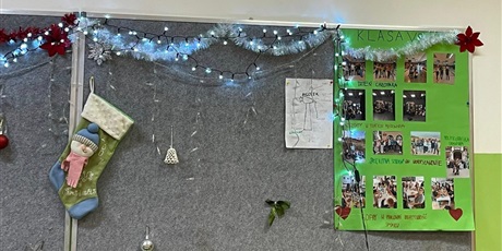 Powiększ grafikę: Dekoracje świąteczne w sali