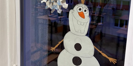 Powiększ grafikę: Dekoracje świąteczne w sali