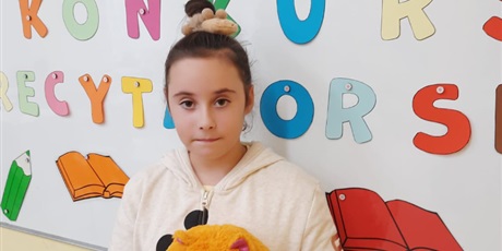 Powiększ grafikę: Uczniowie podczas konkursu.