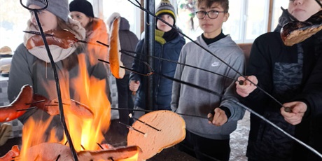 Powiększ grafikę: Klasa na kuligu.