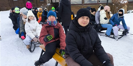 Powiększ grafikę: Klasa na kuligu.