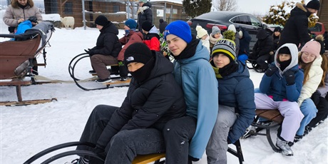 Powiększ grafikę: Klasa na kuligu.