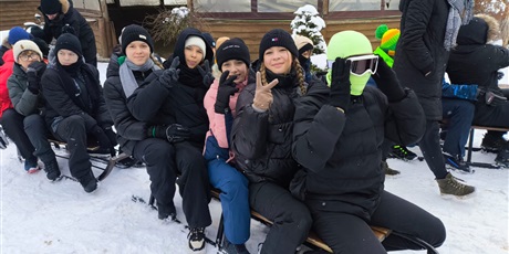 Powiększ grafikę: Klasa na kuligu.