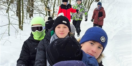 Powiększ grafikę: Klasa na kuligu.