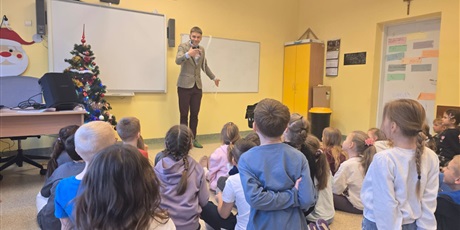 Powiększ grafikę: Magik w naszej szkole