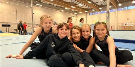 Powiększ grafikę: Uczennica podczas zawodów.