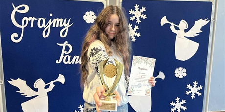 Powiększ grafikę: Udział uczennicy w konkursie.