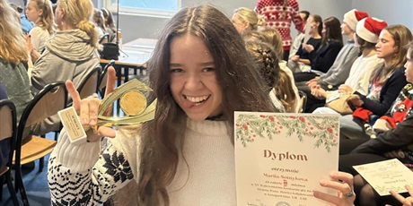 Powiększ grafikę: Udział uczennicy w konkursie.