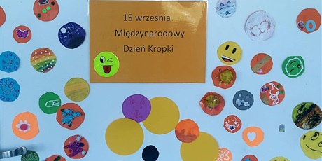 Powiększ grafikę: Dzień Kropki w SP 77 