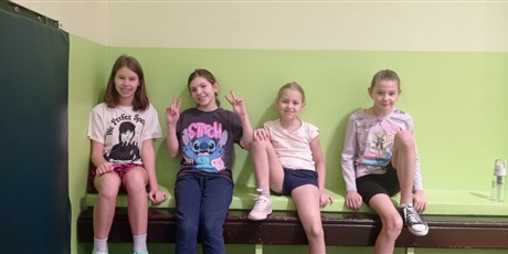 Powiększ grafikę: Turniej sportowy w klasach 4