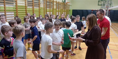 Powiększ grafikę: Turniej sportowy w klasach 4