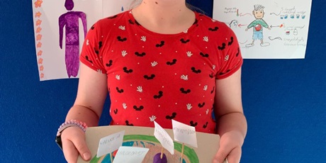 Powiększ grafikę: Uczniowie podczas zajęć