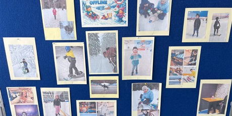 Powiększ grafikę: Uczniowie z upominkami