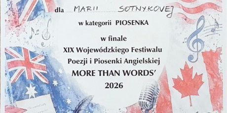 Powiększ grafikę: Dyplom uczennicy