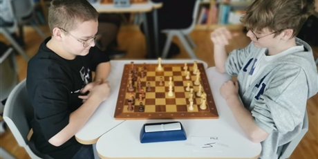 Powiększ grafikę: Udział uczniów w zawodach szachowych